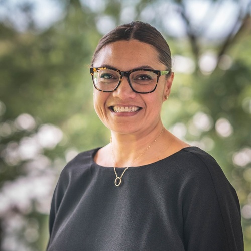 headshot_ataumateine-500x500